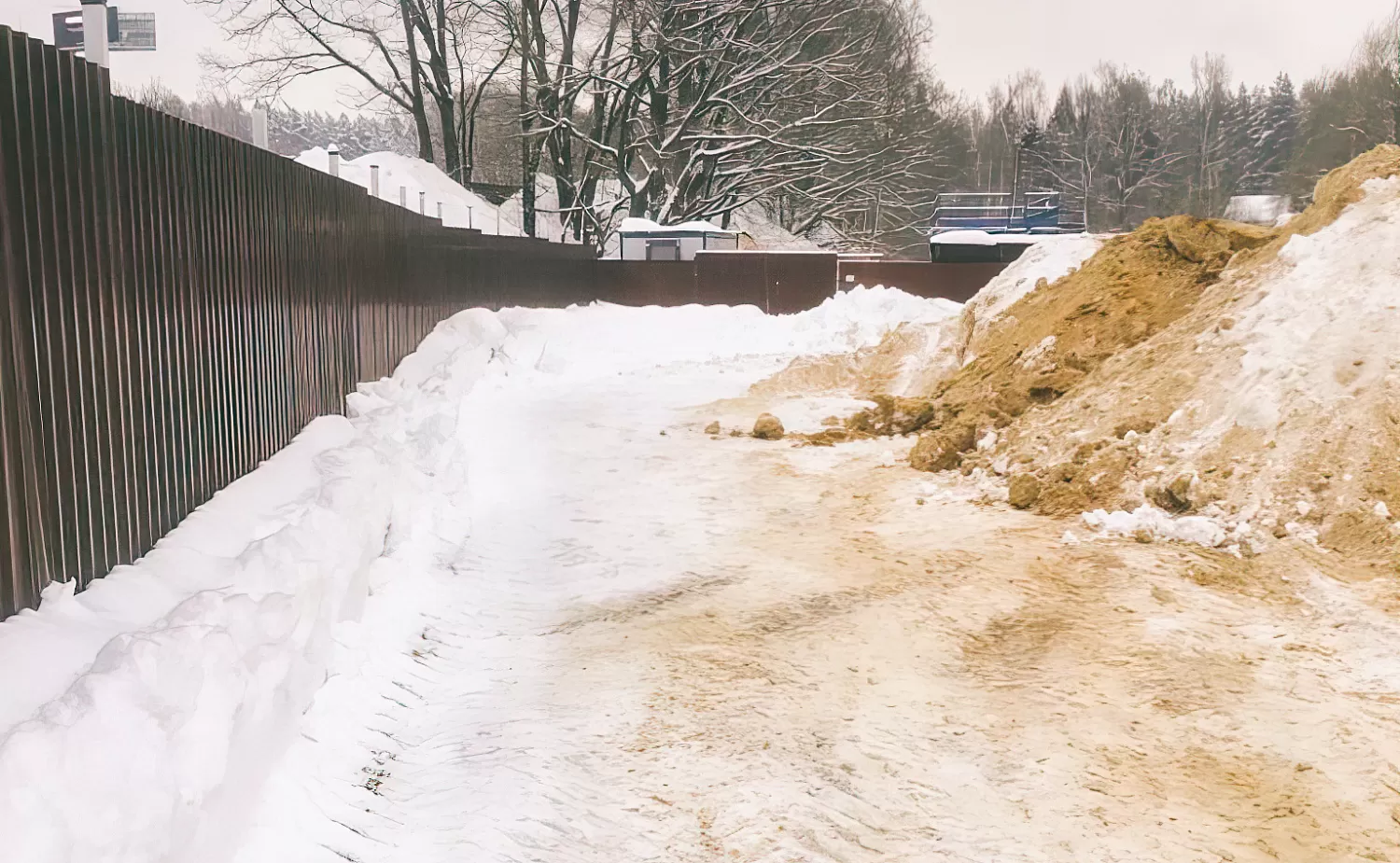 Последствия снегопада в Москве